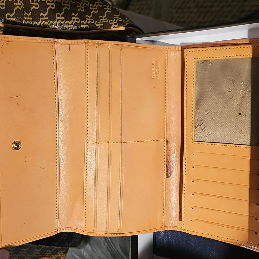Rioni Satchel Bag..PLUS WALLET....excellent condition - Picture 7 of 10